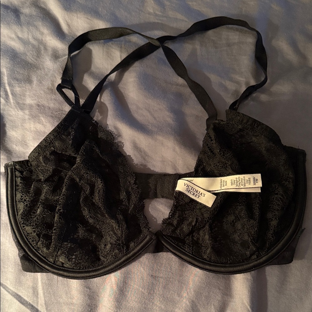 Victoria's Secret Elegant Black Lace Bra 32DDD
